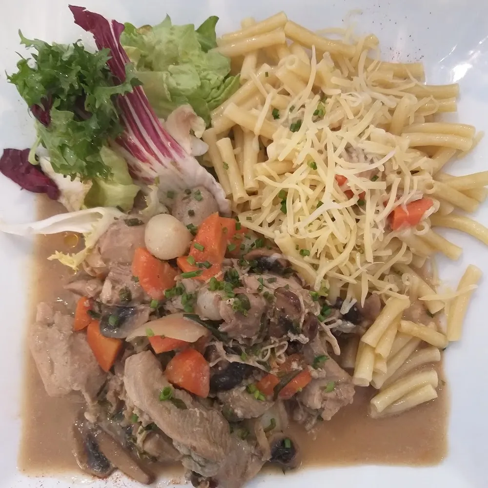 Sauté de Dinde Avec Macaronis